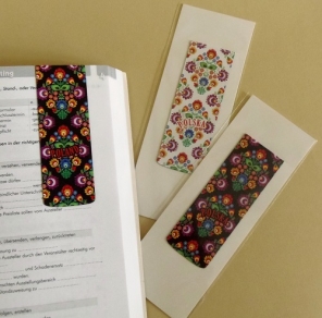 Magnetic bookmark